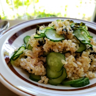 【独居自炊】玄米梅酢わかめ飯